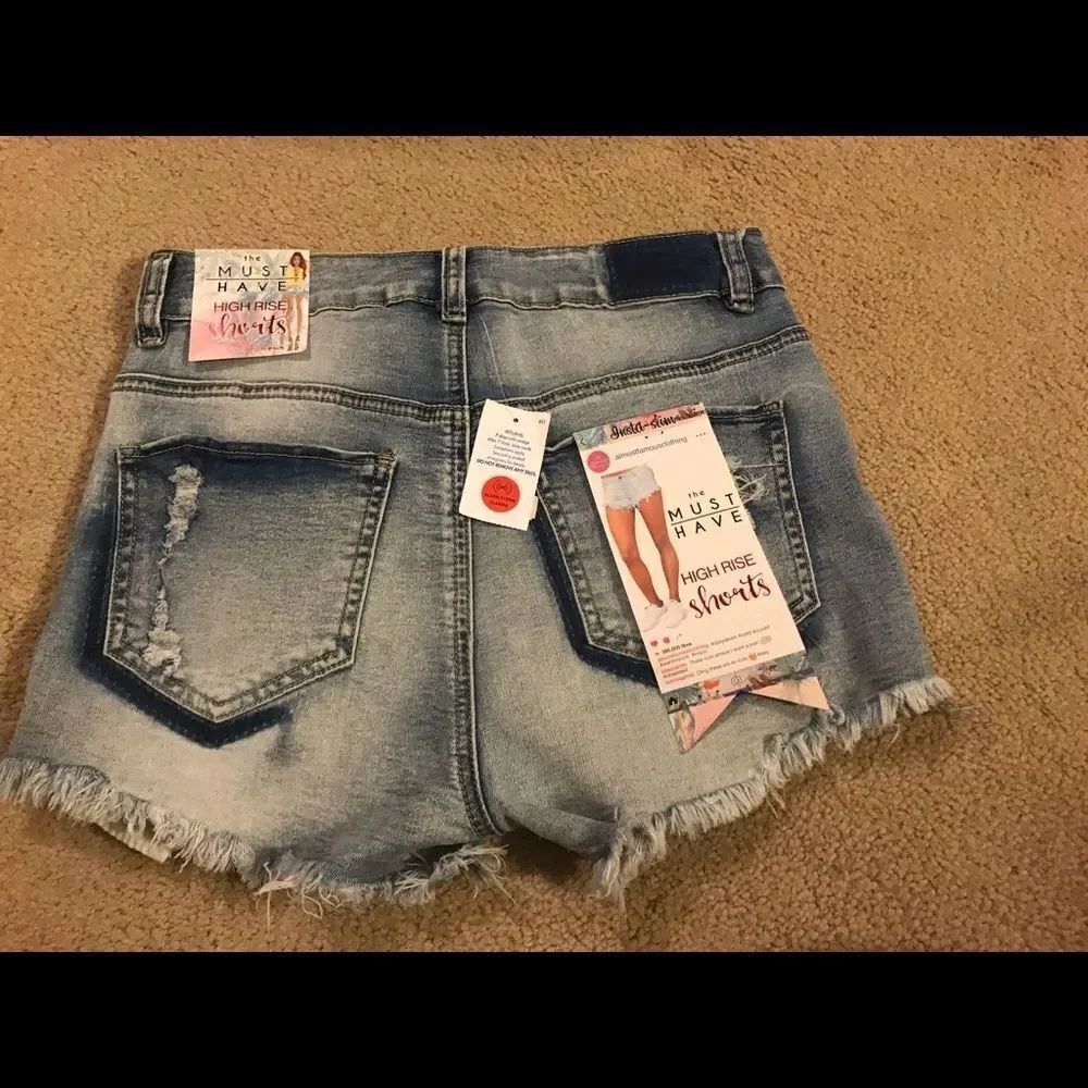 Distressed Denim High Waisted Shorts - Picture 6 of 8